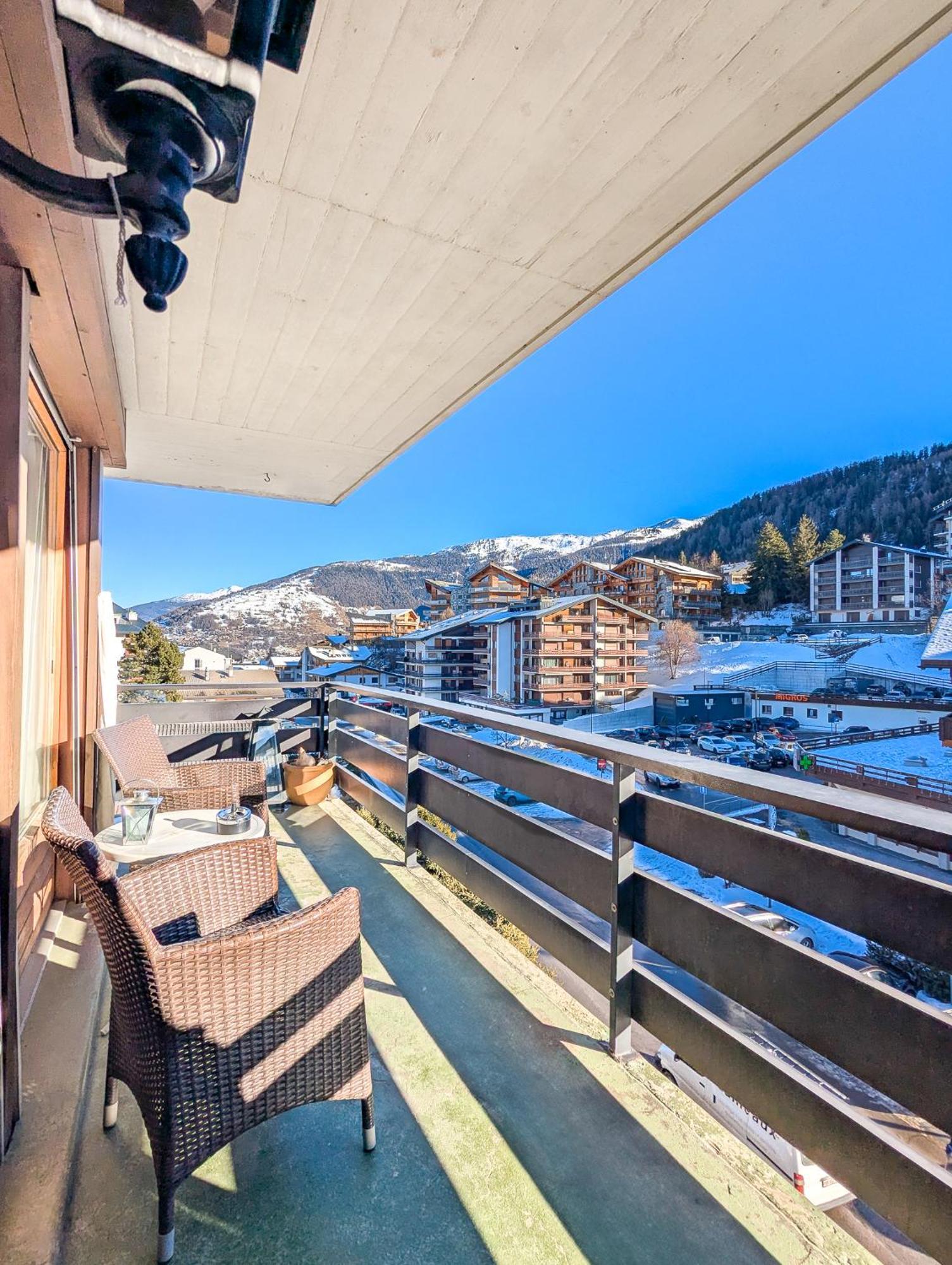 Center Of ! 3 With Balcony * Nendaz